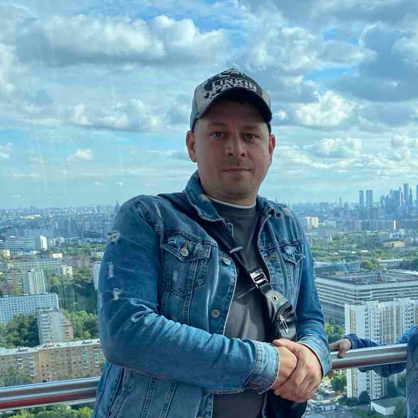 Михаил Лутков