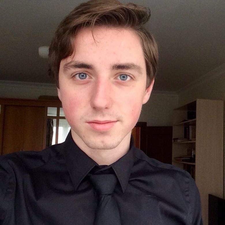 Евгений Фролов