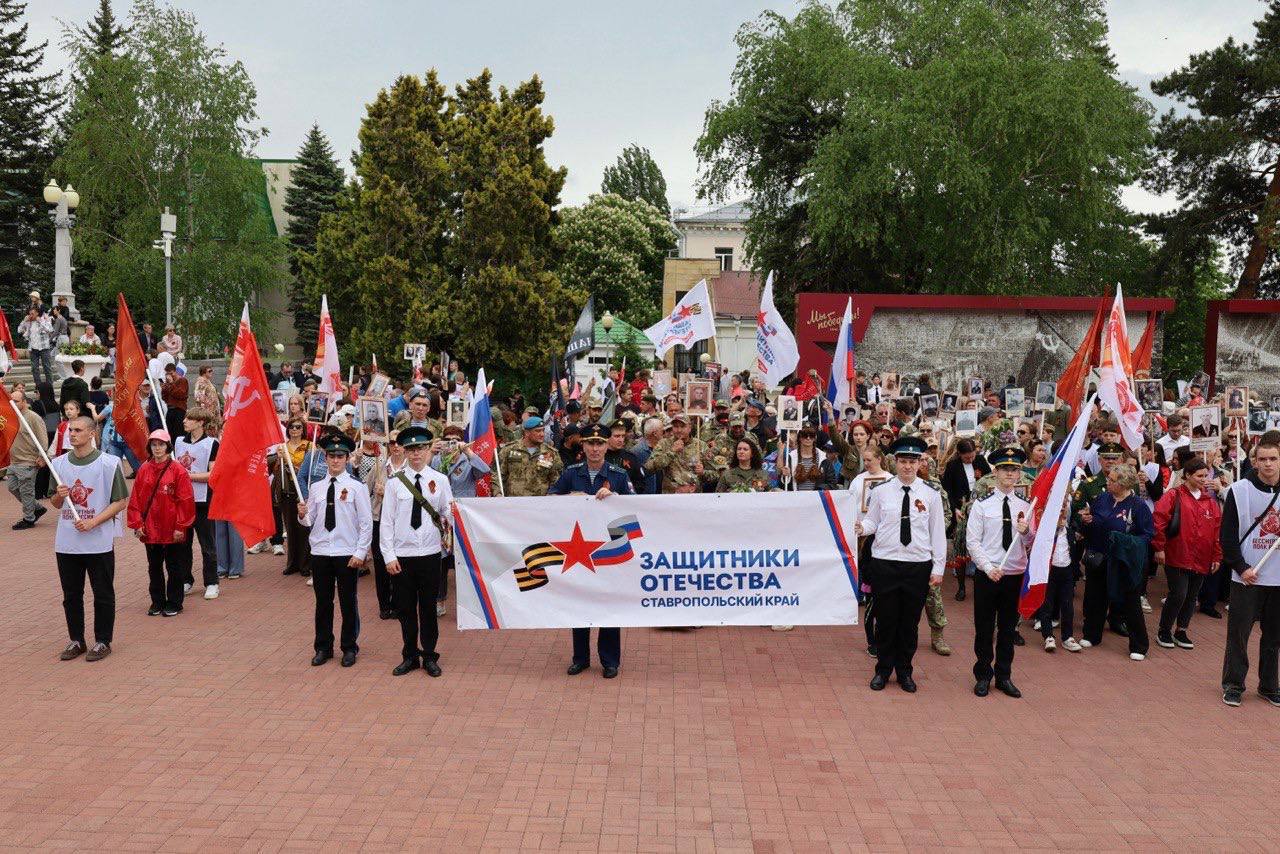 Участники СВО почтили память героев Великой Отечественной войны
Ветераны СВО приняли активное участие в праздновании годовщины Великой Победы | Сетка — социальная сеть от hh.ru