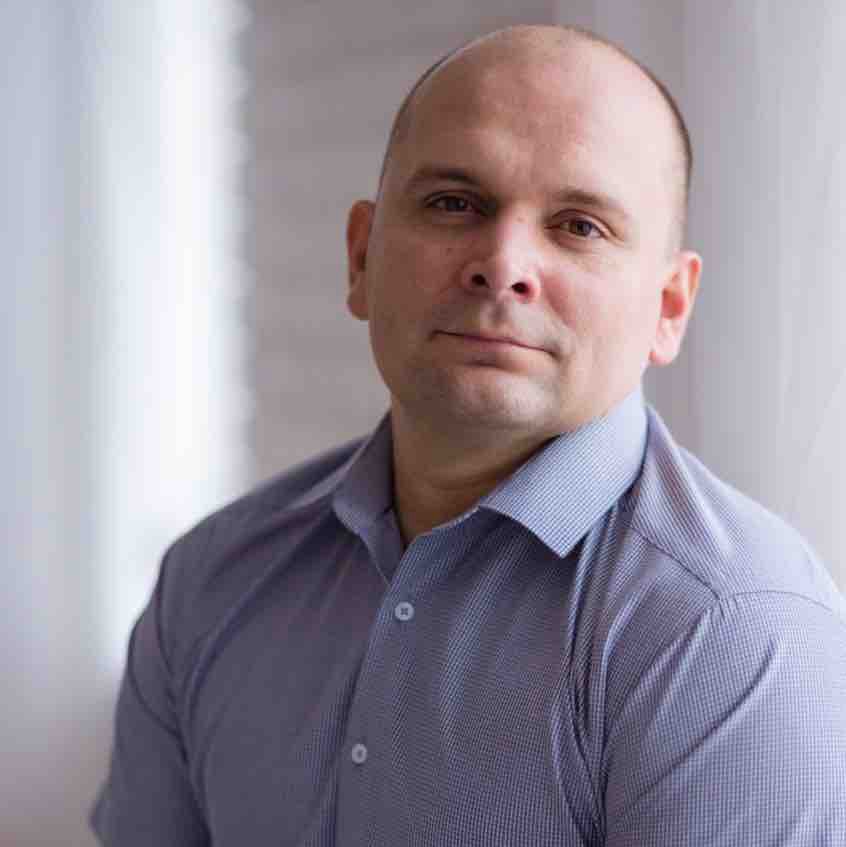 Павел Волков