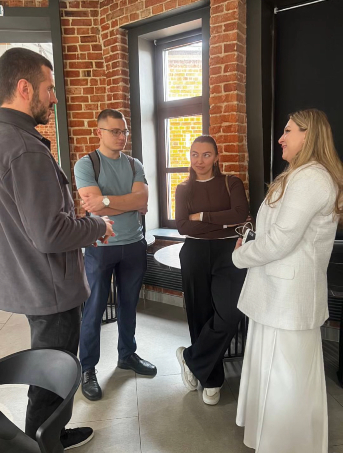 13.05 | Сетка — социальная сеть от hh.ru