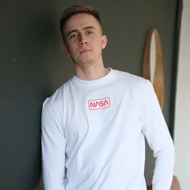 Эмиль Харисов | Сетка — социальная сеть от hh.ru