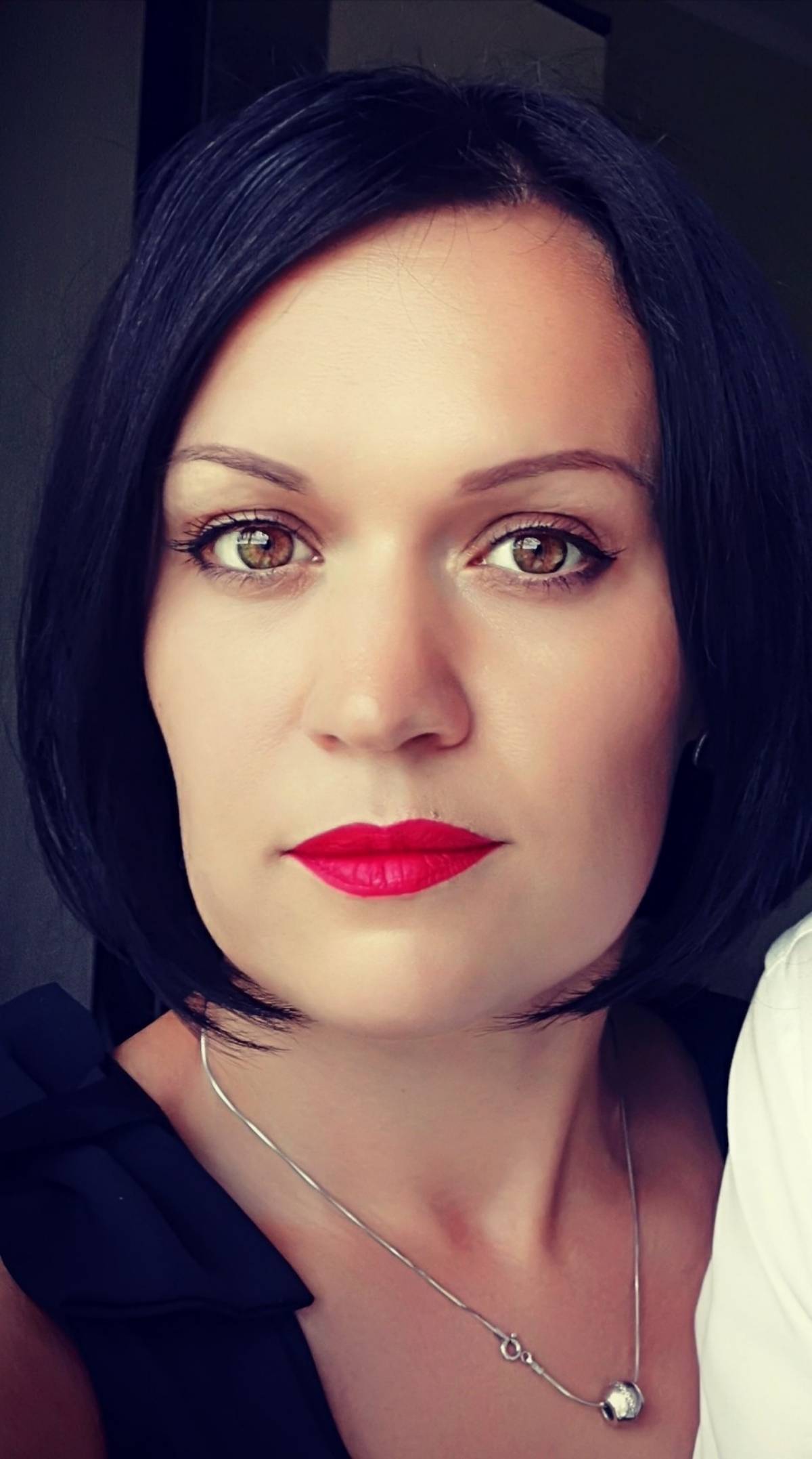 Екатерина Попова