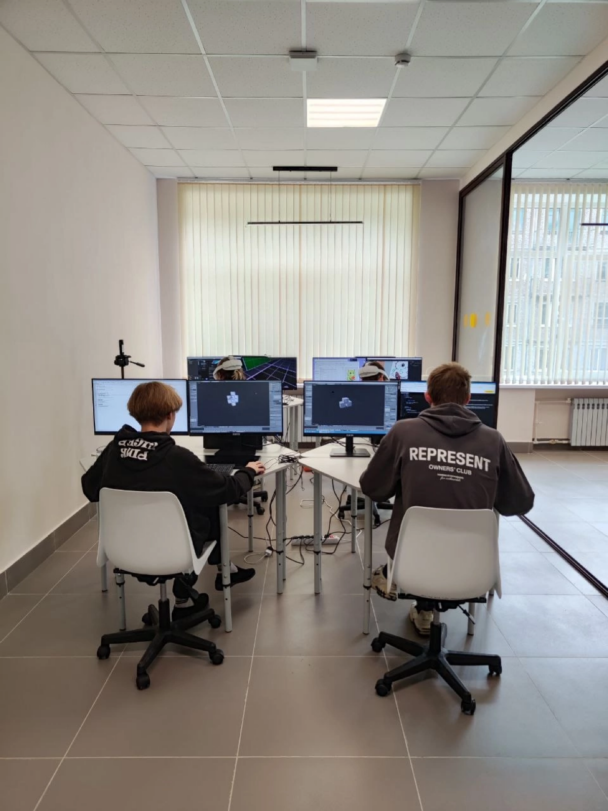 🚀 IT-стартапы Тульской области: смелые идеи и реальные перспективы
14 мая наш руководитель отдела по работе с персоналом Александра Радина погрузилась в мир студенческих инноваций на региональном круг... | Сетка — социальная сеть от hh.ru