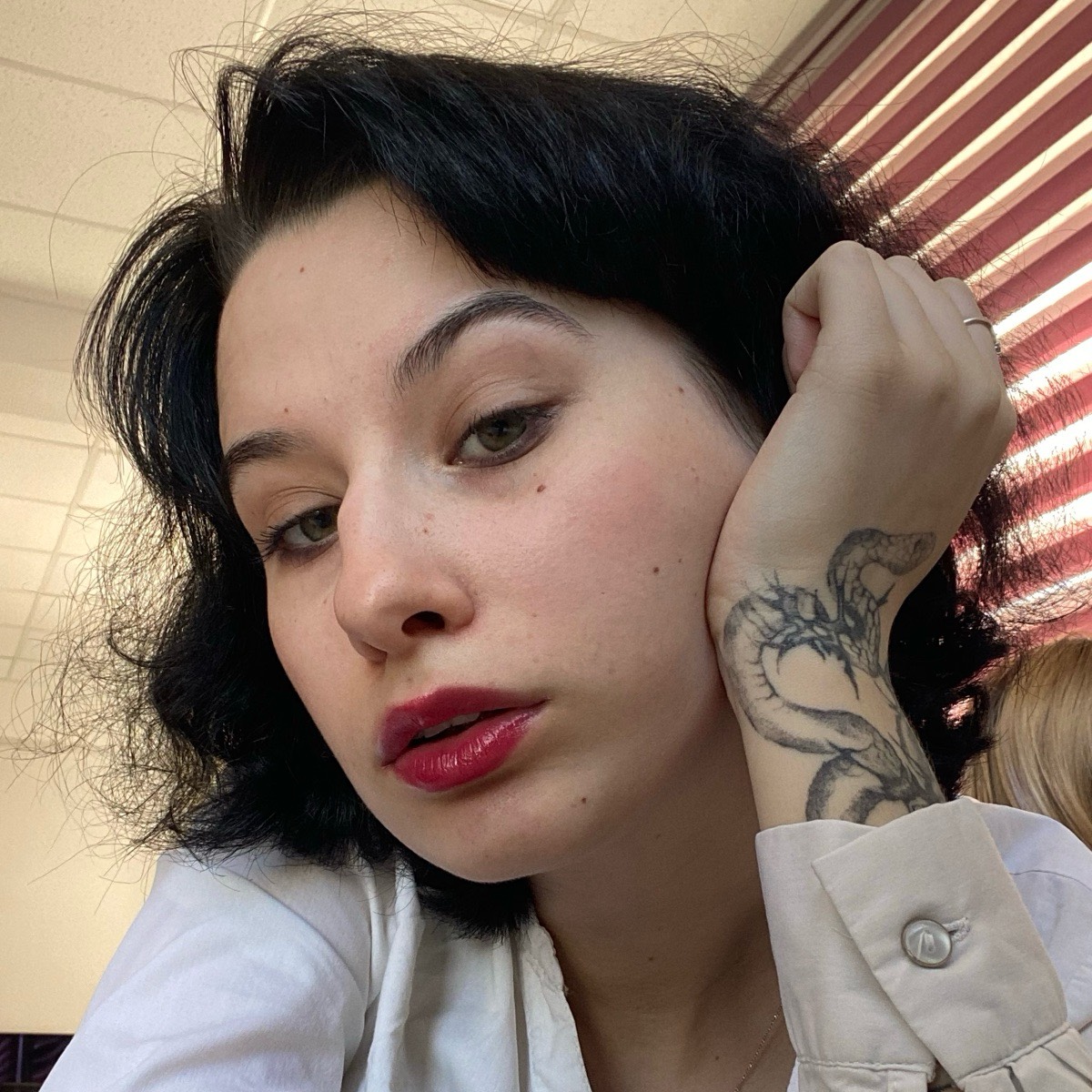 Ангелина Смирнова | Сетка — социальная сеть от hh.ru