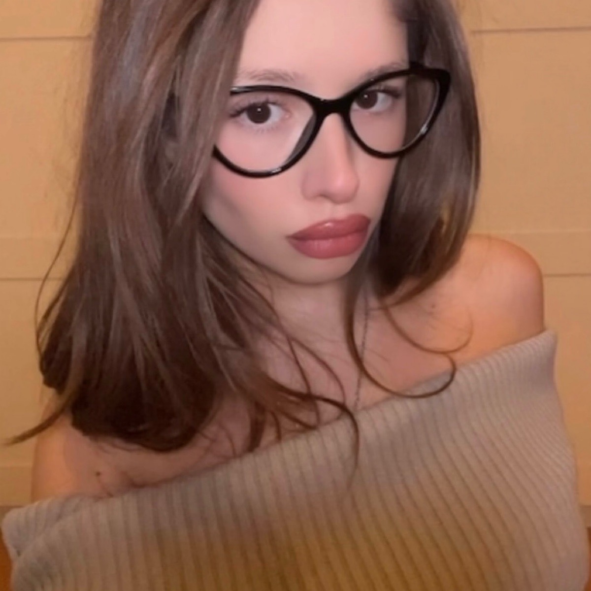 Вероника Асланова | Сетка — социальная сеть от hh.ru