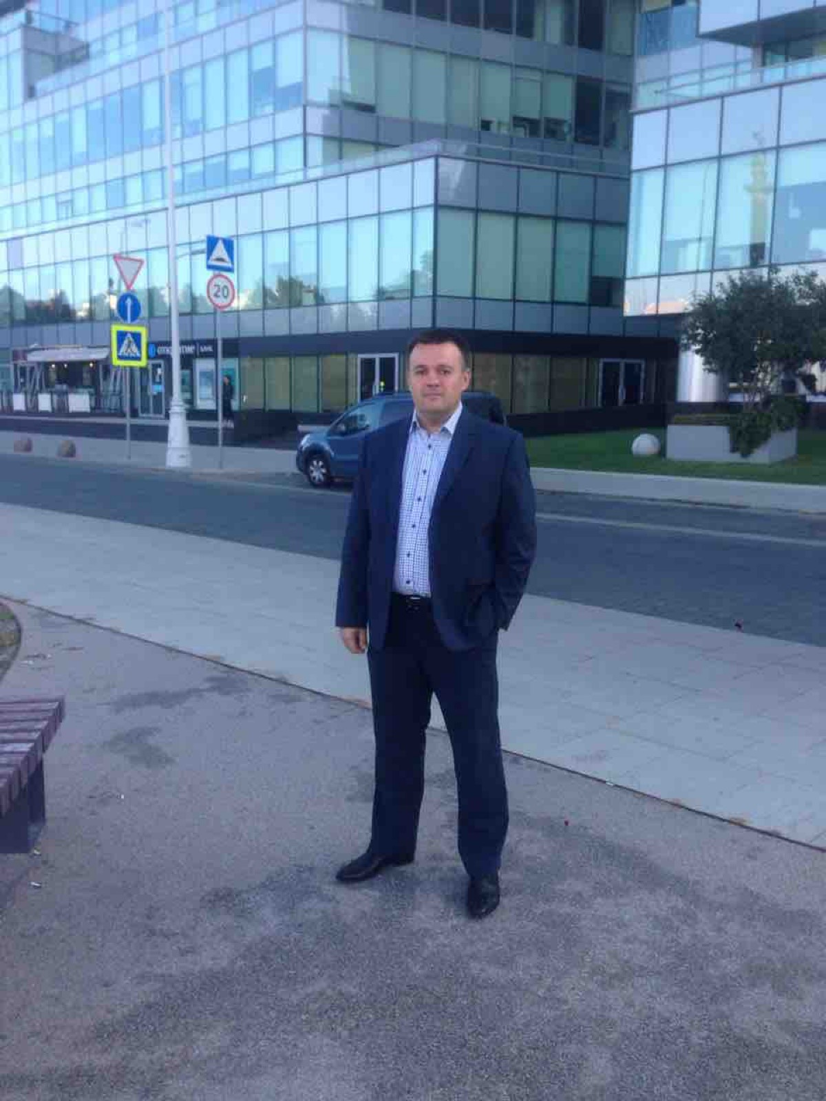 Network member avatar