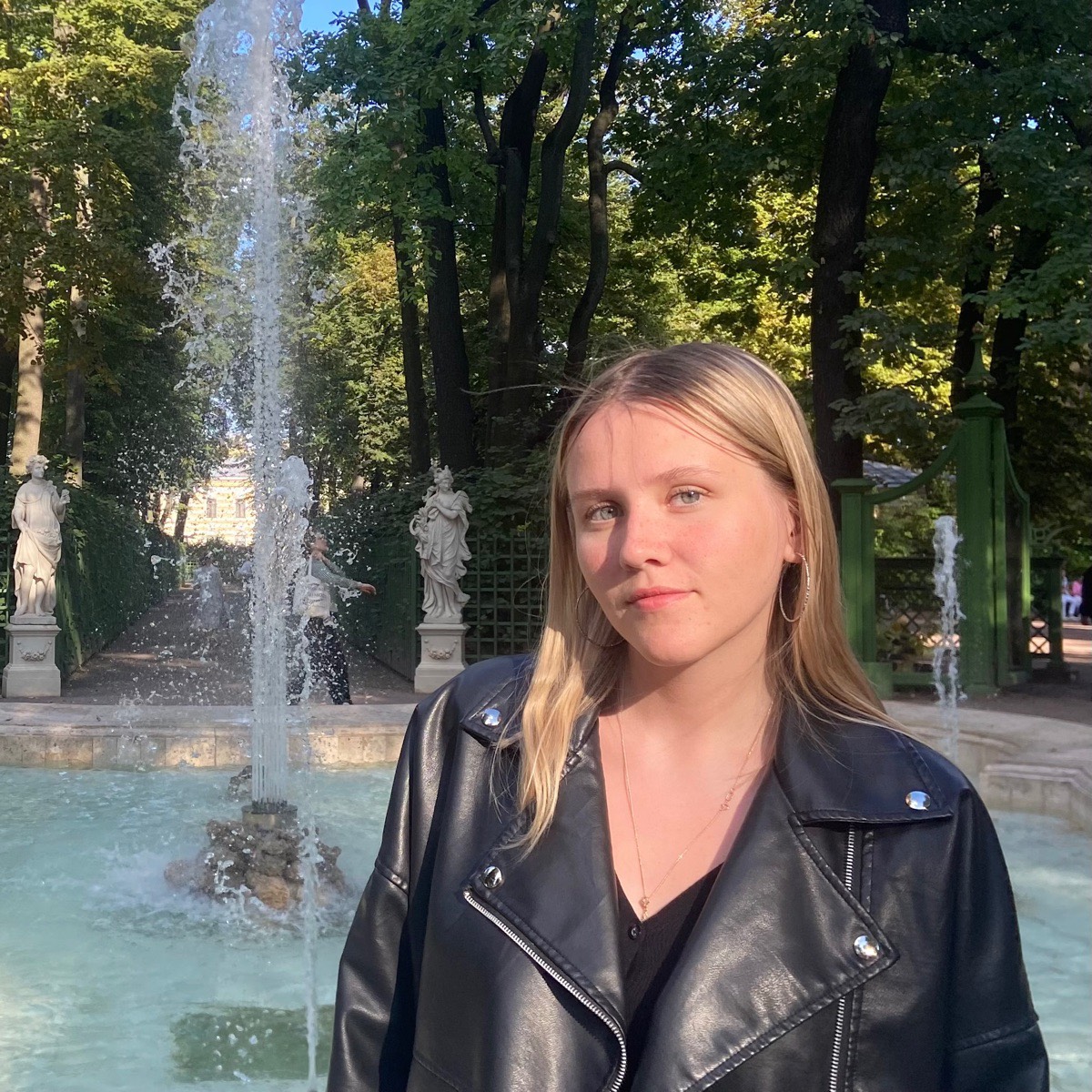 Елена Кулешова