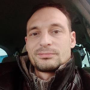 Дмитрий Савенков