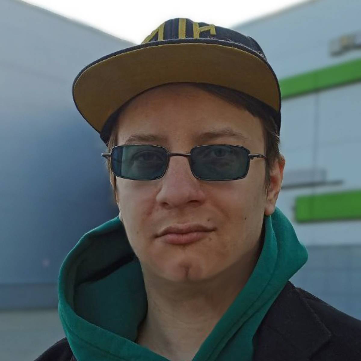 Максим Лобас
