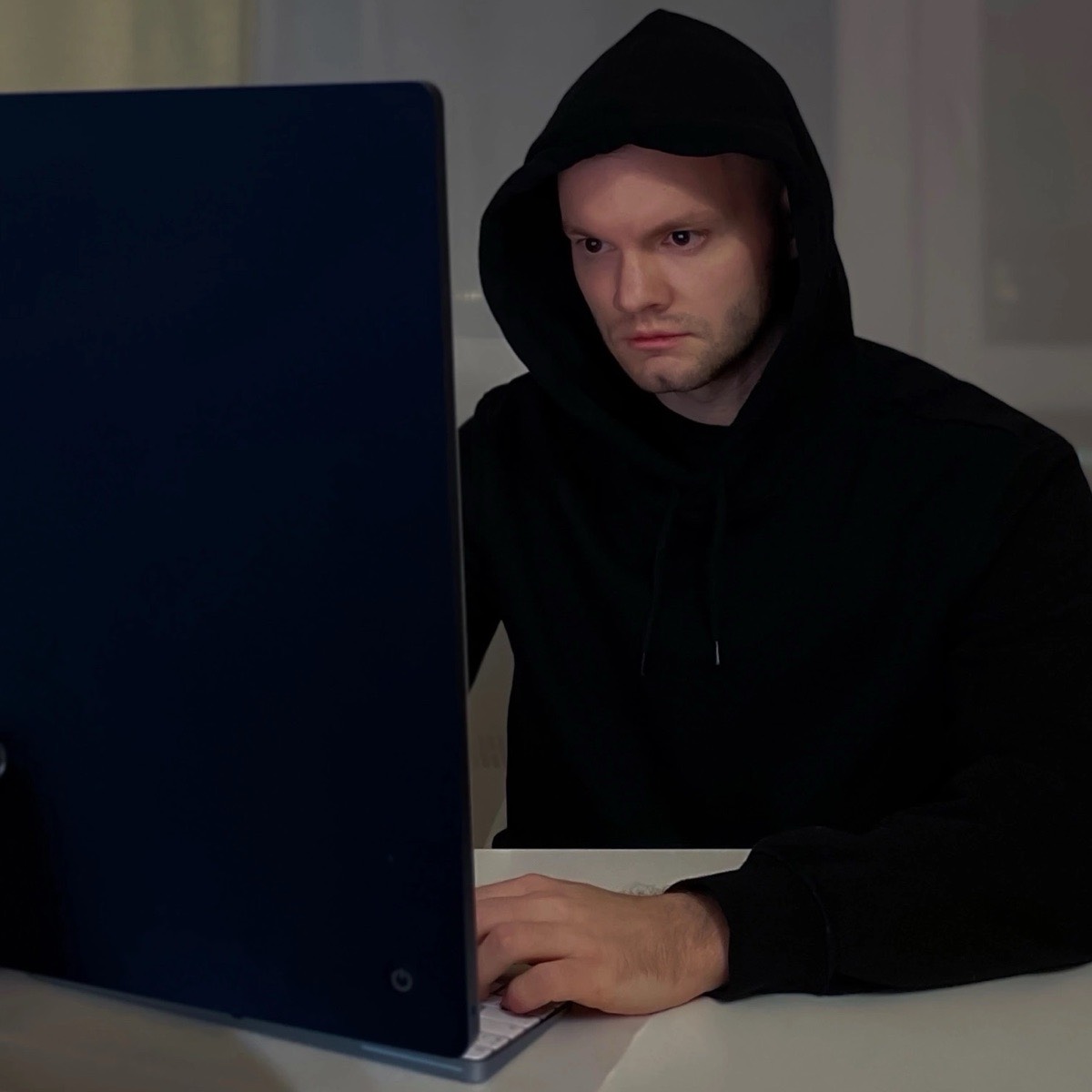 Владимир Кузнецов | Сетка — социальная сеть от hh.ru