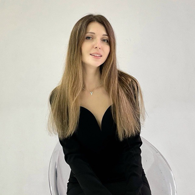 Марина Янюк