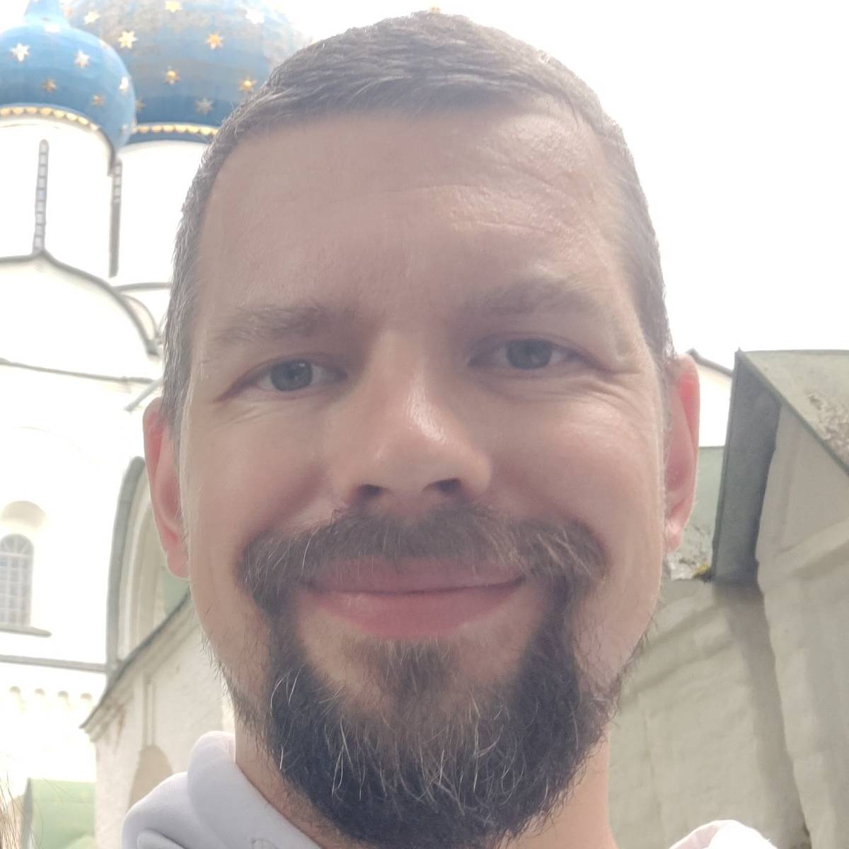 Константин Богданов