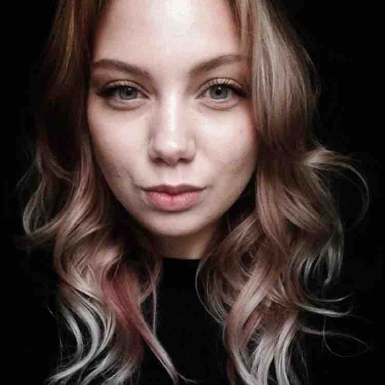 Полина Стерхова