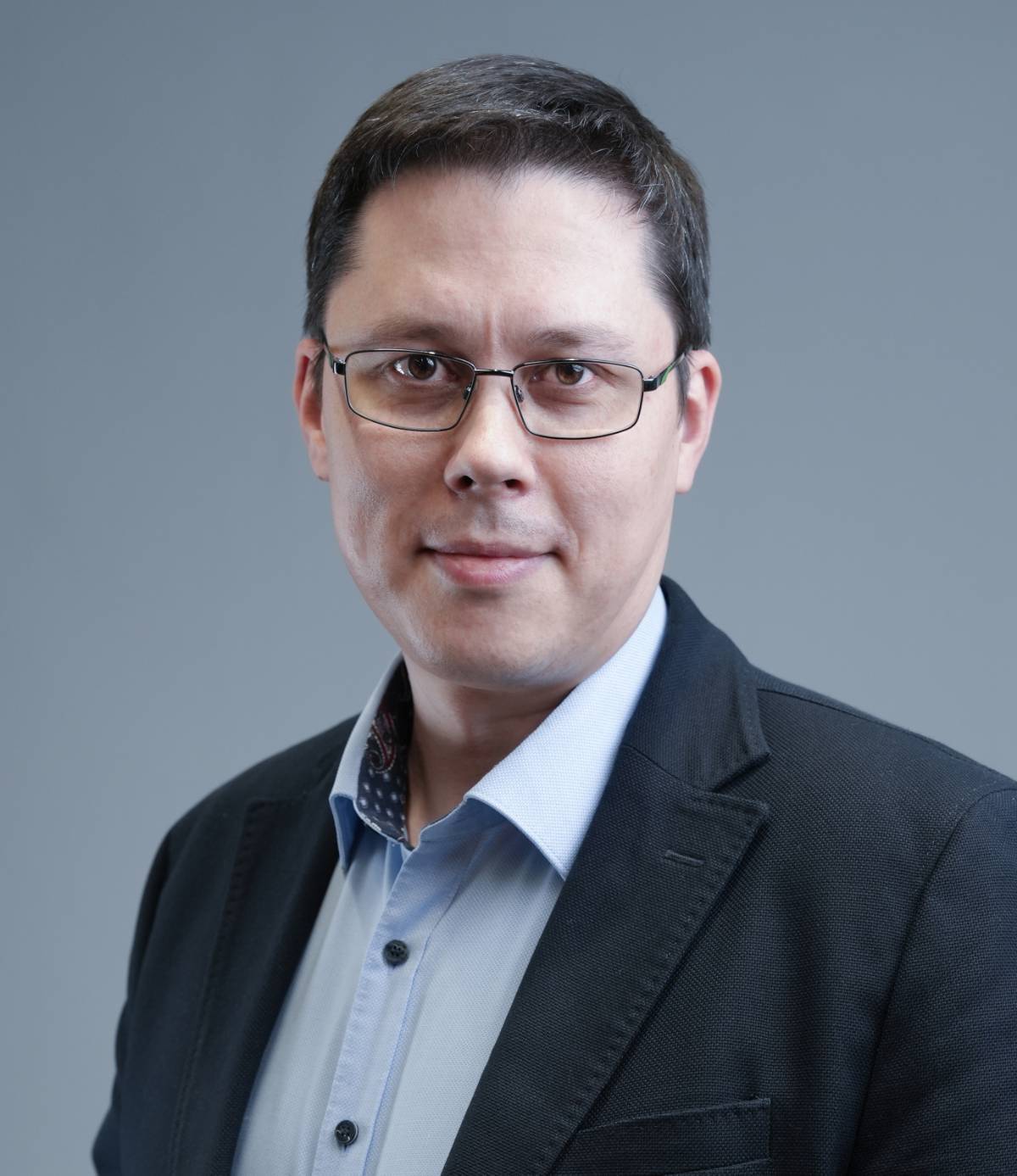 Евгений Власов