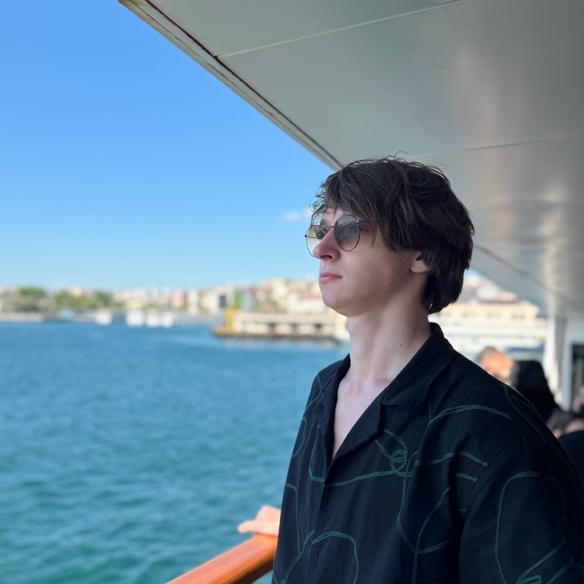 Nikolas Kin | Сетка — социальная сеть от hh.ru