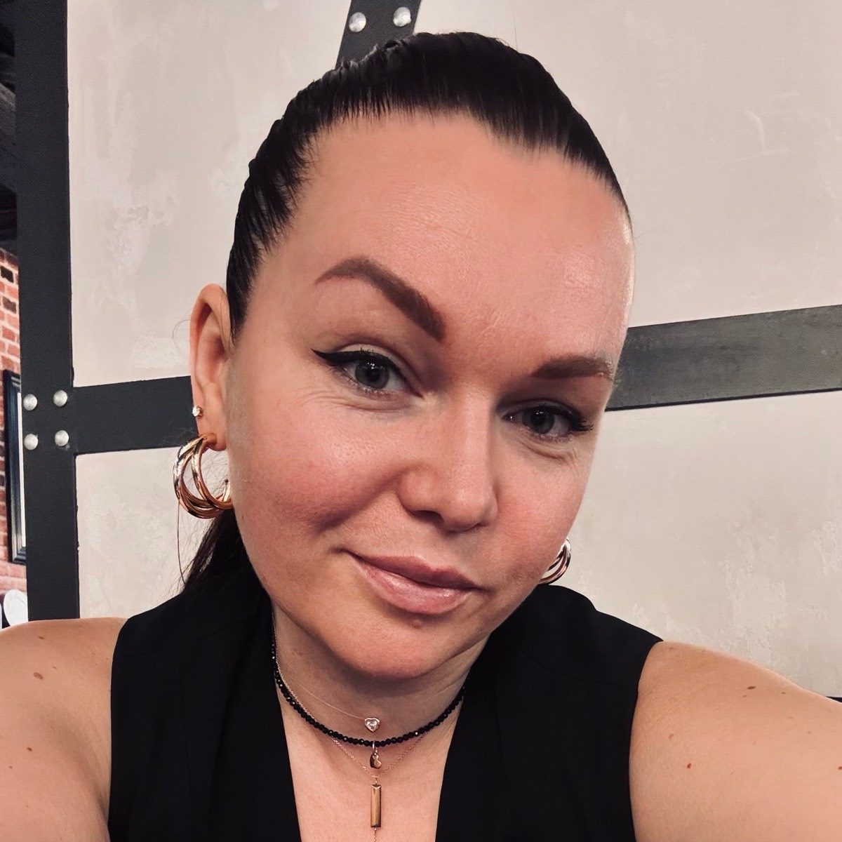Елена Алхасова