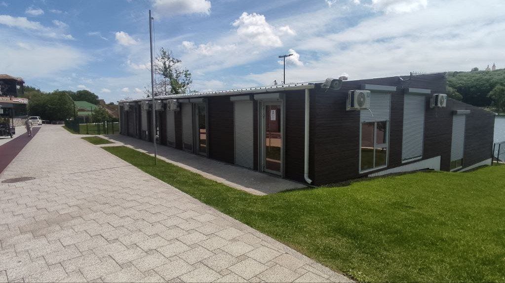 В Ставрополе завершают подготовку Комсомольского пруда к летнему сезону
Возле водоема покрасили лавочки, лежаки, привели в порядок площадки пляжных видов спорта и купальных зон, территорию очистили от... | Сетка — социальная сеть от hh.ru