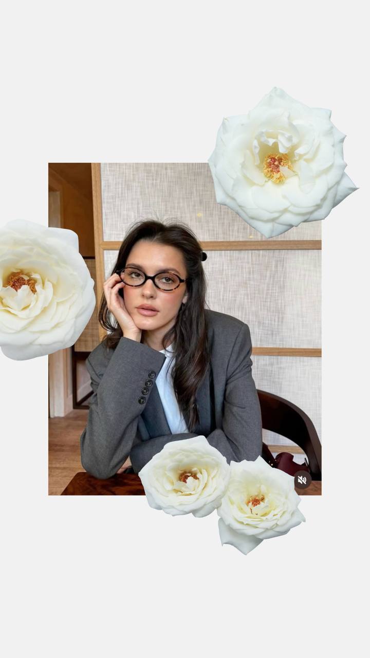 🌸Стикеры-цветы для сторис🌸
Очень популярный вариант оформления — стикеры с настоящими цветами!
Это изображения живых цветов на прозрачном фоне, которые выглядят естественно и при этом добавляют сторис... | Сетка — социальная сеть от hh.ru
