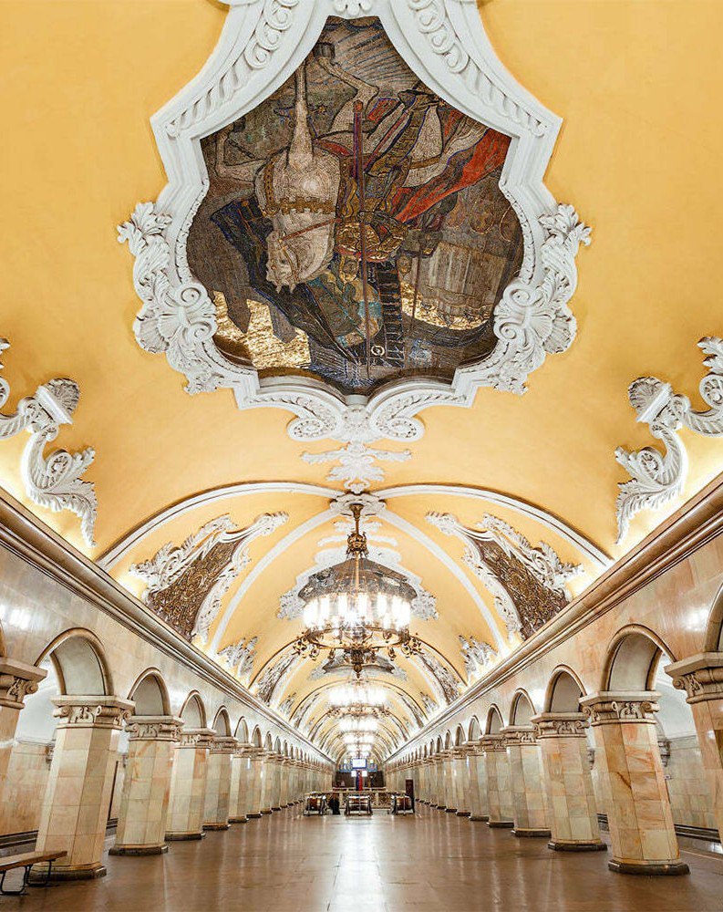 Когда-то давным-давно в Москве не было метро, а в древних подземельях прозябали только грибы и хитровская нечисть. Всю эту хтонь при товарище Сталине пустили в расход | Сетка — социальная сеть от hh.ru