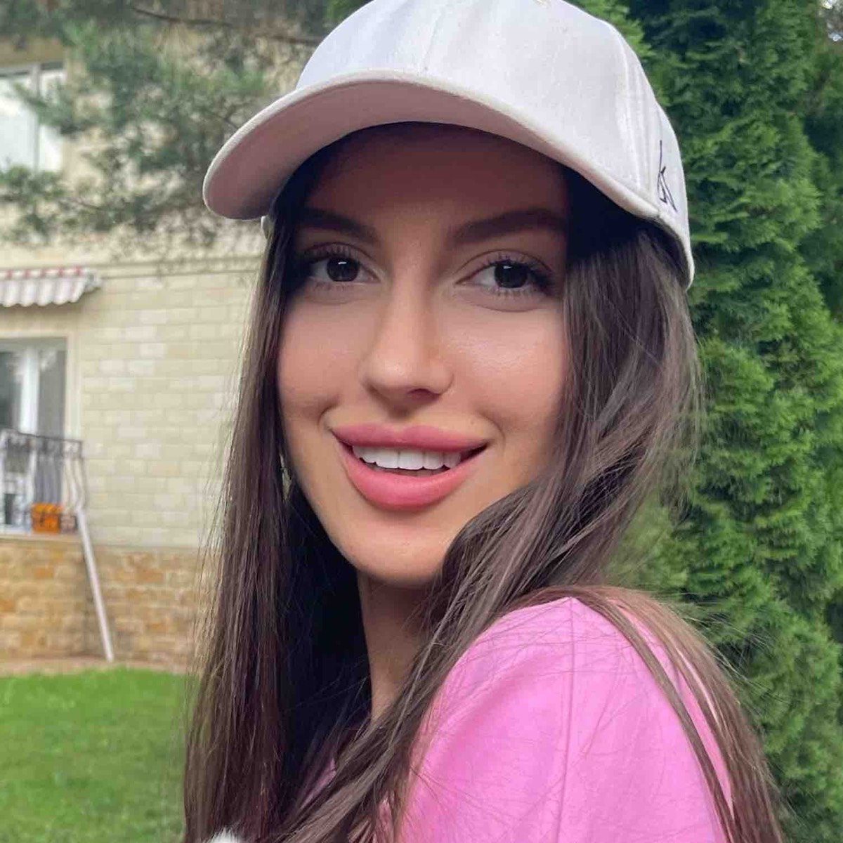 Яна Денисюк | Сетка — социальная сеть от hh.ru