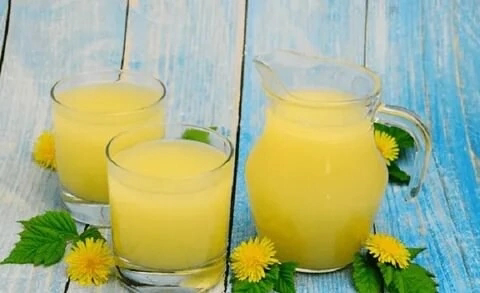🌼 Квас из одуванчиков и мяты: польза в каждой капле! 🌼
🌼🌼🌼🌼👇👇👇👇🌼🌼🌼🌼🌼🌼
Вы знали, что можно приготовить вкусный и полезный напиток из одуванчиков? 🤯 Этот квас – настоящий кладезь витаминов!
🌿 Польза ква... | Сетка — социальная сеть от hh.ru