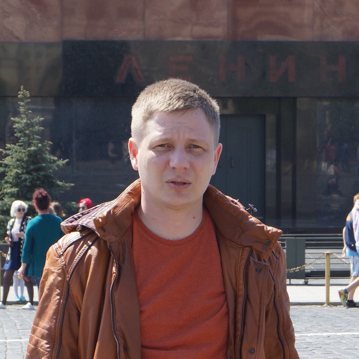 Евгений Новиков