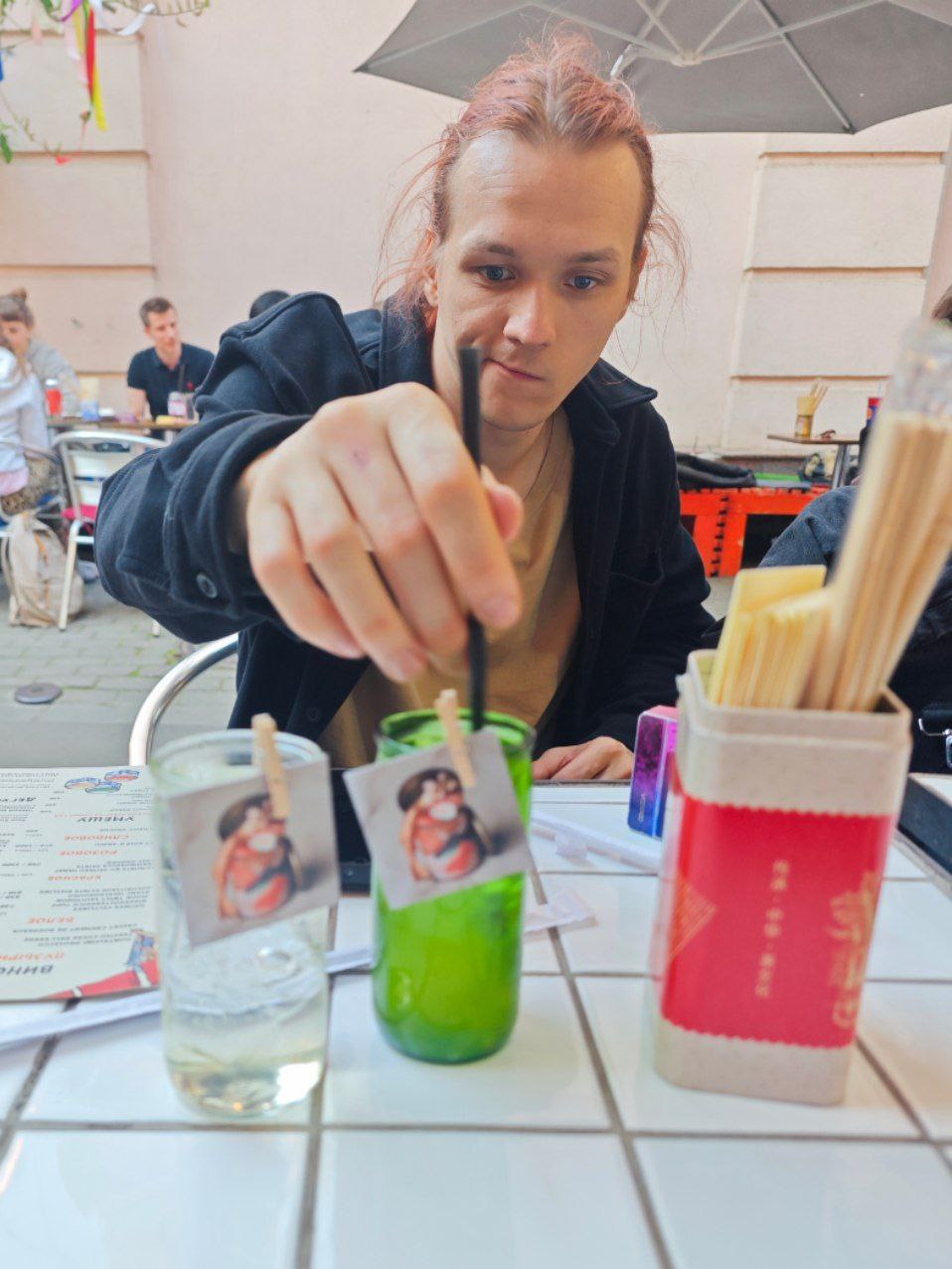 Вчера после делишек мы ещё и жоско зачиллили с друзьями ❤️
Не виделись ни с кем кроме мамы и рабочих больше месяца, так что было жизненно необходимо 🤗❤️ | Сетка — социальная сеть от hh.ru