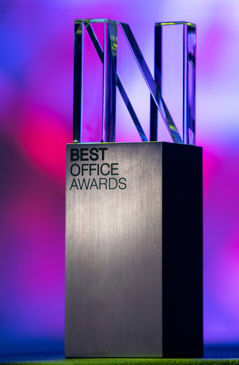 В этом году 29 и 30 мая в MTC Live Hall проект Officenext вновь соберет гостей, чтобы уже в 16 раз наградить победителей самой престижной офисной премии Best Office Awards | Сетка — социальная сеть от hh.ru