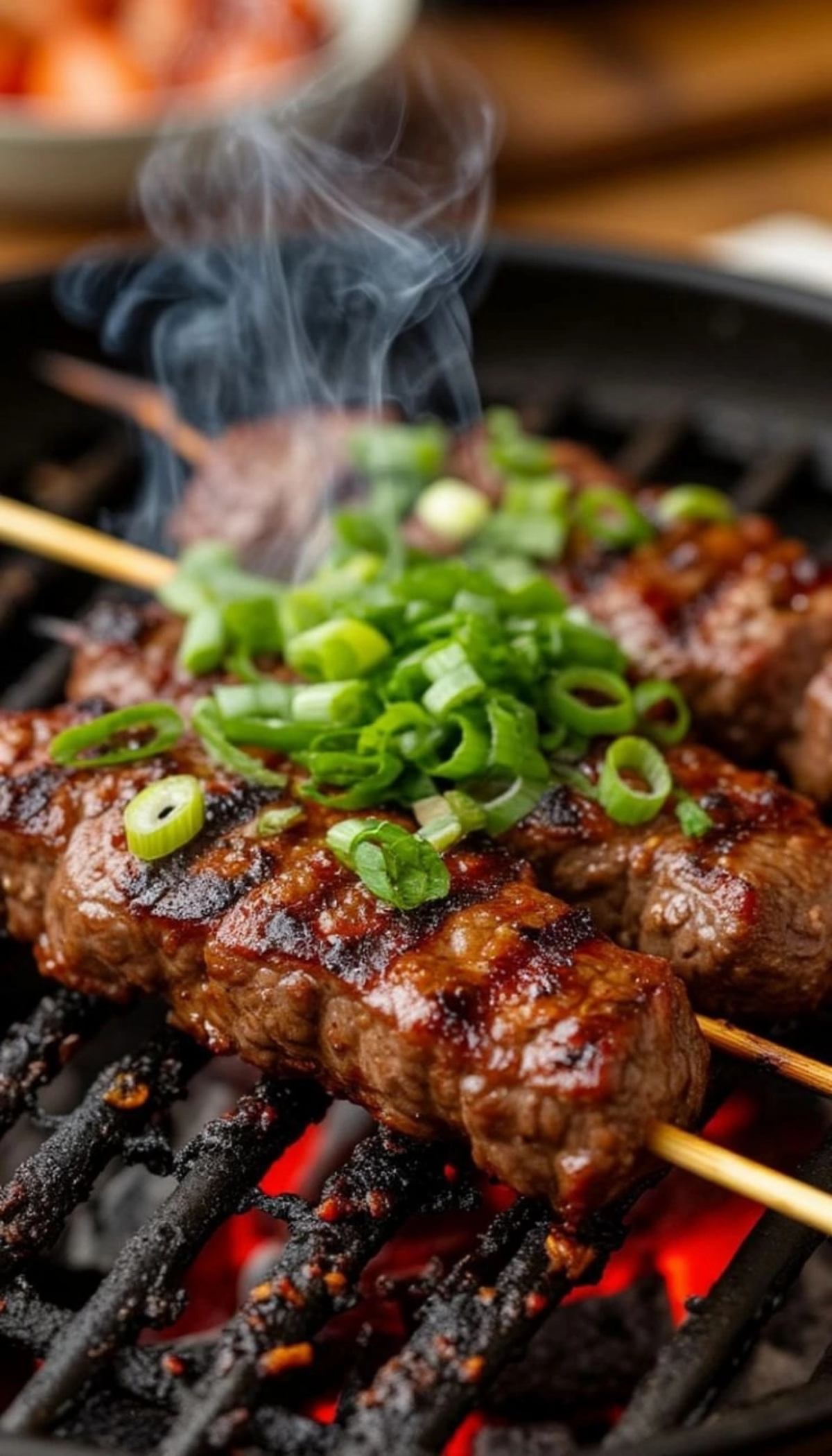 🔥 Новый взгляд на шашлык! 🔥  
Любите шашлык? А что, если добавить к нему немного свежести? 🤔  
Представляем вам… шашлык с микрозеленью! 🌿 Сочное мясо, приготовленное на углях, и нежные ростки микрозел... | Сетка — социальная сеть от hh.ru