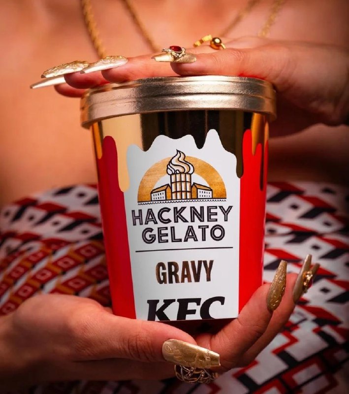Это, конечно, уже максимально странно. KFC решили выпустить мороженое со вкусом подливки совместно с Hackney Gelato. Выглядит такой кулинарный эксперимент довольно неоднозначно | Сетка — социальная сеть от hh.ru
