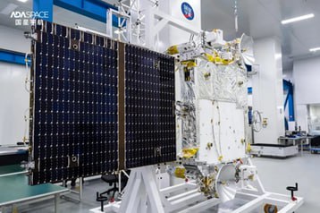 Китайская ADA Space начала формировать орбитальное ИИ-облако
Компания ADA Space успешно вывела на орбиту 12 спутников Xingshidai, положив начало формированию масштабного космического ИИ-облака из 2800... | Сетка — социальная сеть от hh.ru