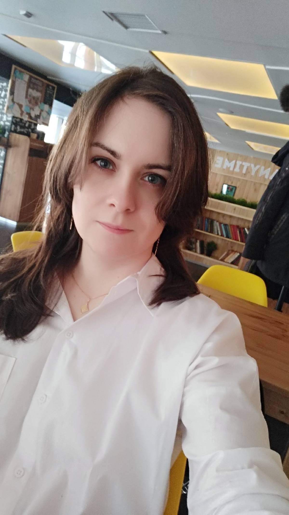 Арина Светличная | Сетка — социальная сеть от hh.ru