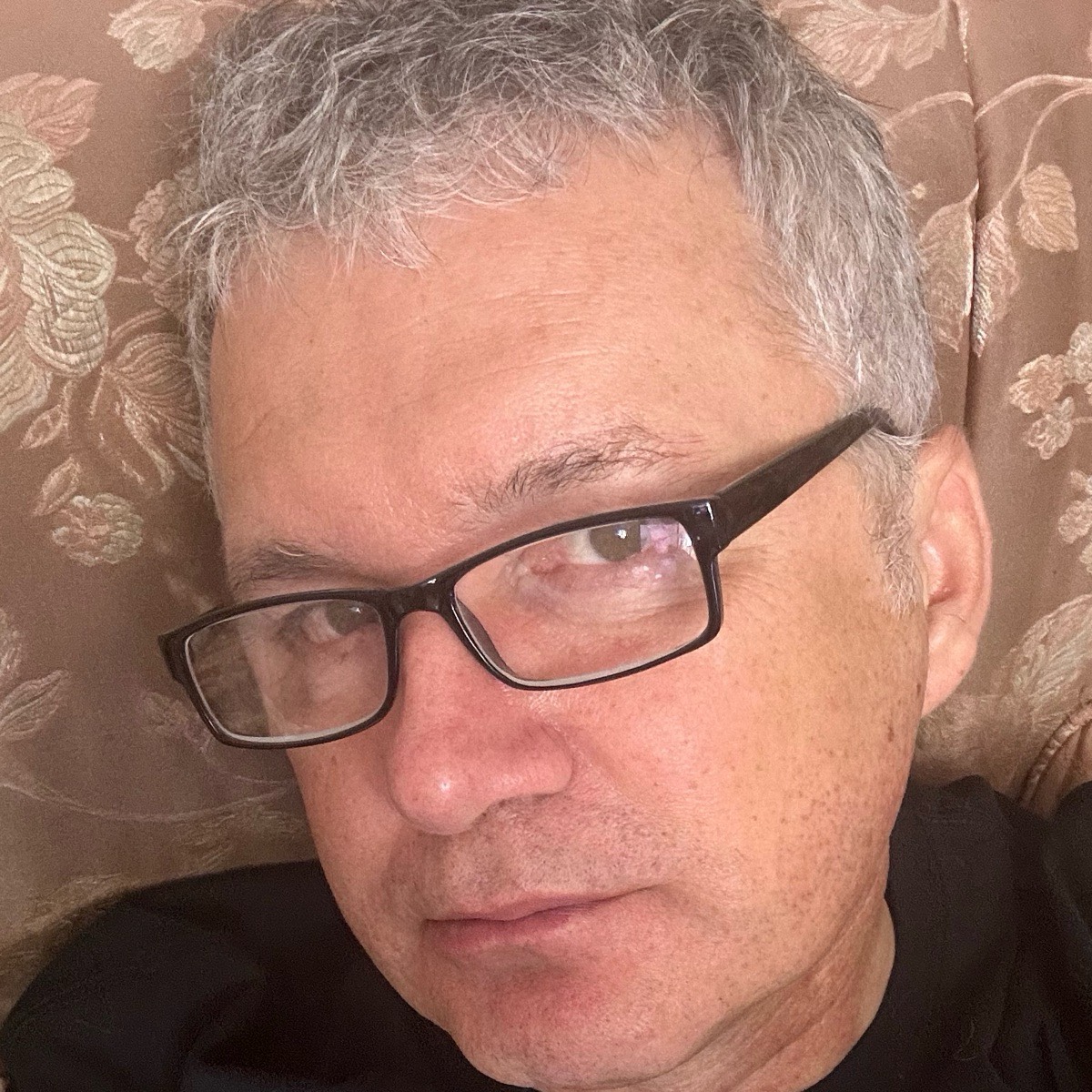 Игорь Попов