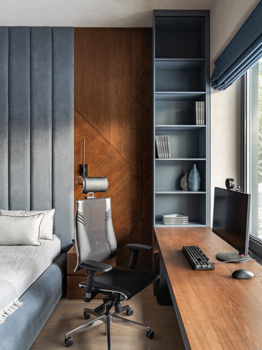 СПА с бассейном и три детские — двухэтажный коттедж в лесах Ленинградской области по проекту дизайнеров Александра Сенчугова и Елены Виноградовой. Смотрите на сайте wajournal | Сетка — социальная сеть от hh.ru