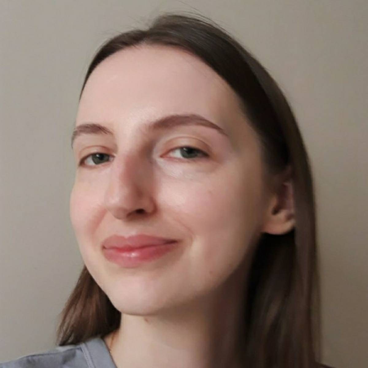 Анна Богомолова