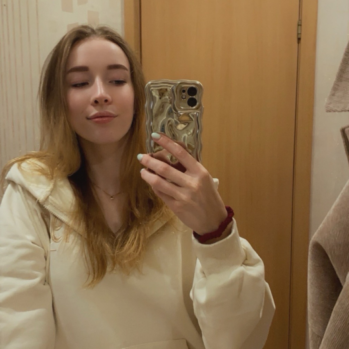 Даша Давыдова | Сетка — социальная сеть от hh.ru