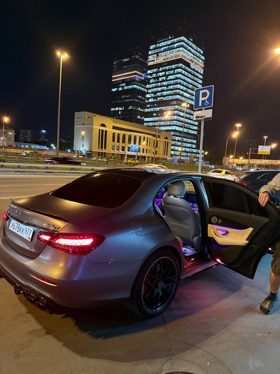 Gn😴 | Сетка — социальная сеть от hh.ru
