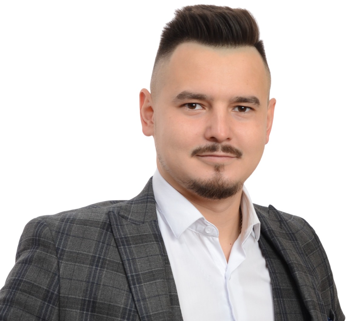 Рустам Насыров