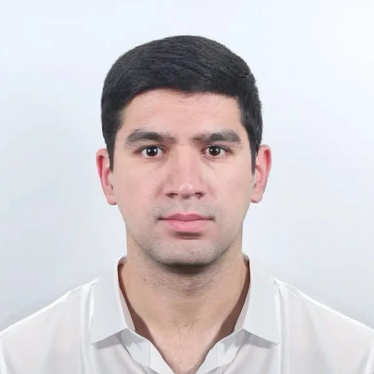 Сарвар Атаев