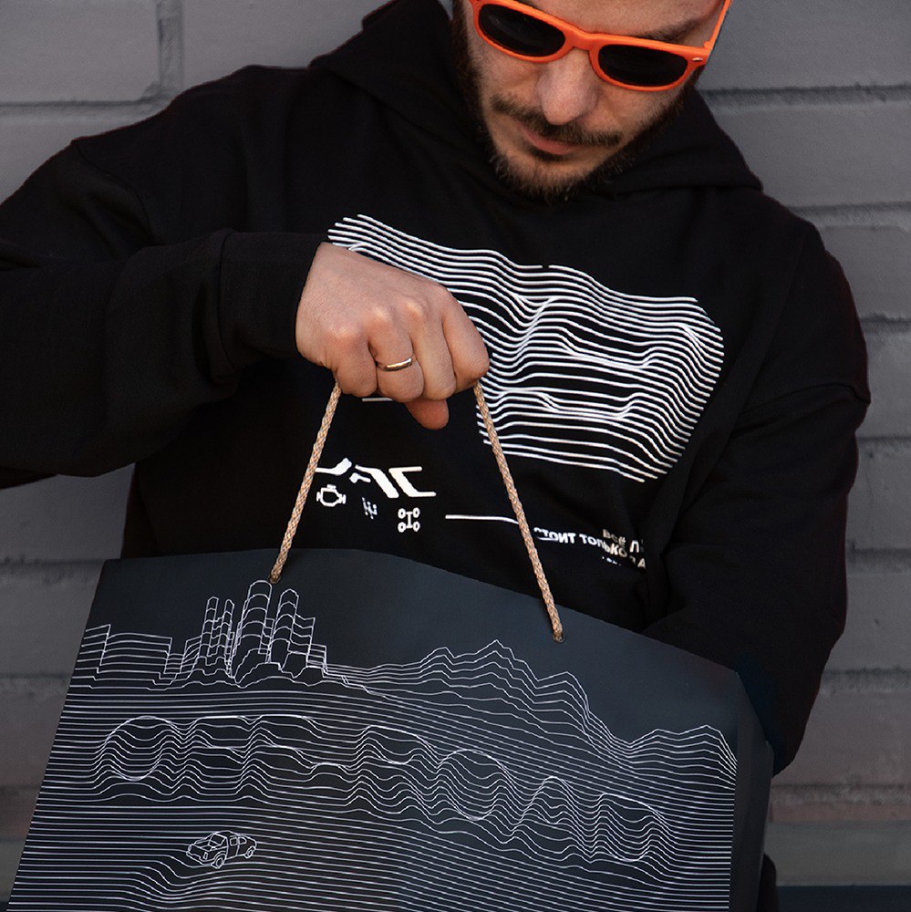 Наши дизайнеры ADMOS участвуют в #МЕРЧПРЕМИЯ — крупнейшем конкурсе мерч-дизайна! 🚀
Это не просто выставка проектов | Сетка — социальная сеть от hh.ru