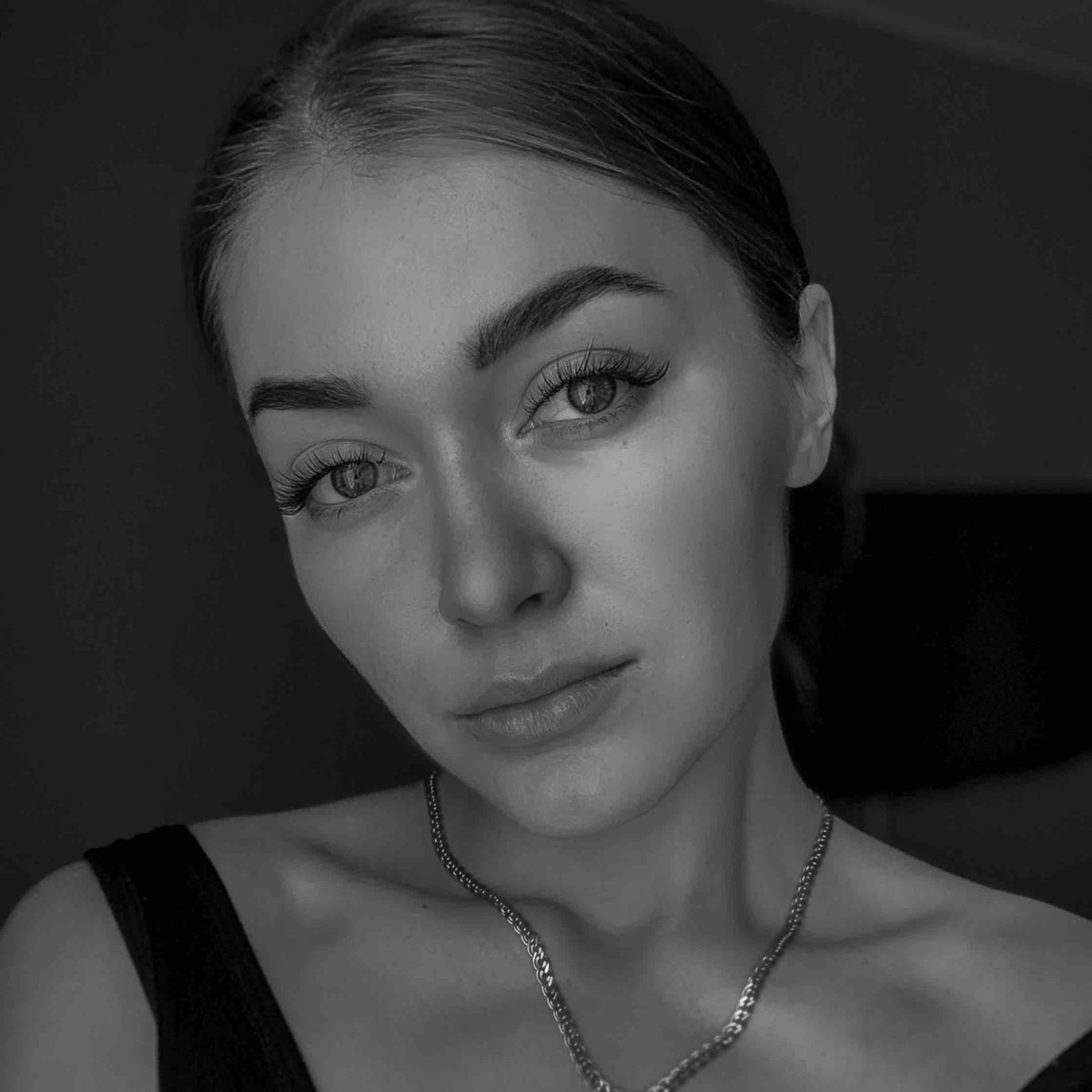 Анна Калашникова