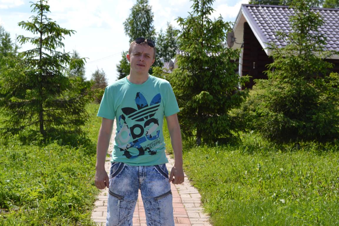 Александр Рузаев
