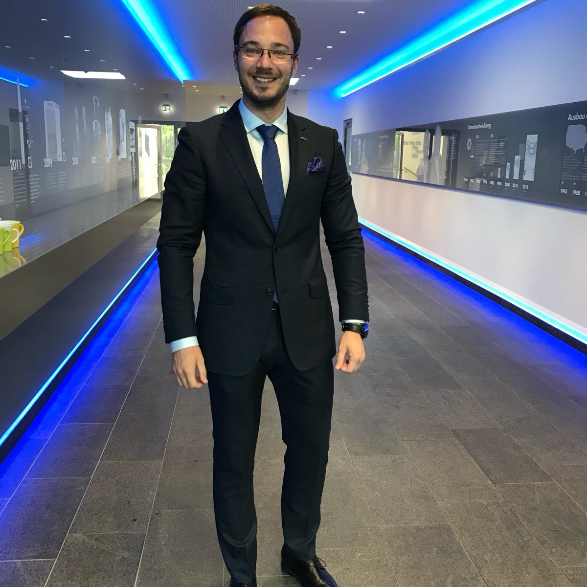 Network member avatar