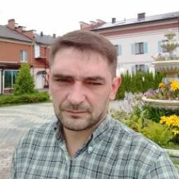 Денис Иванников