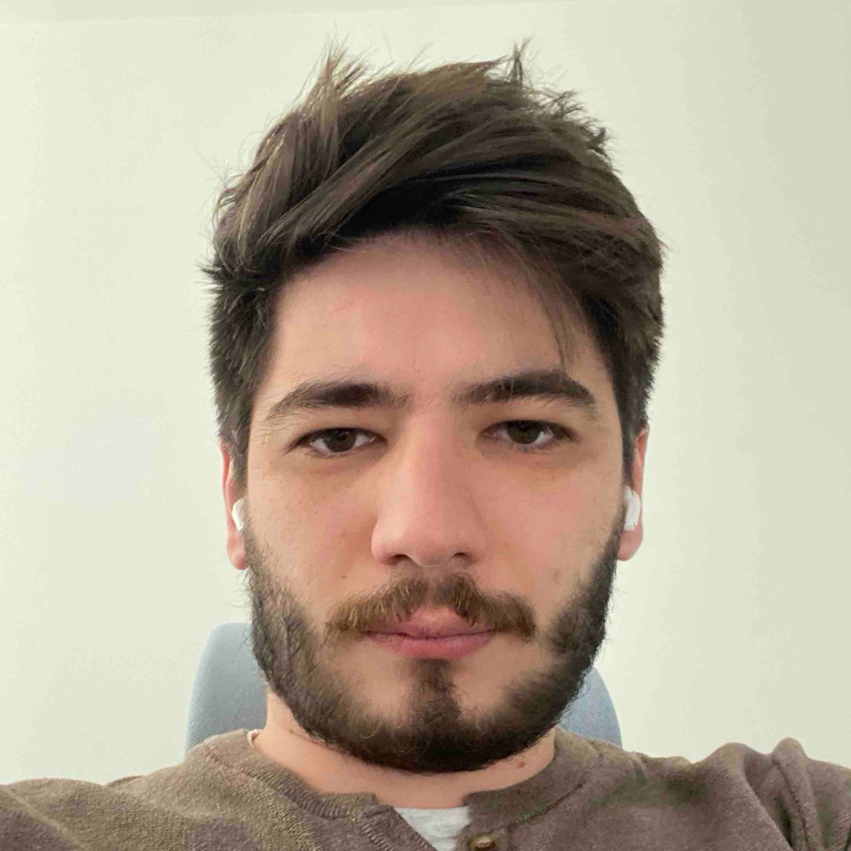 Артем Ефимов