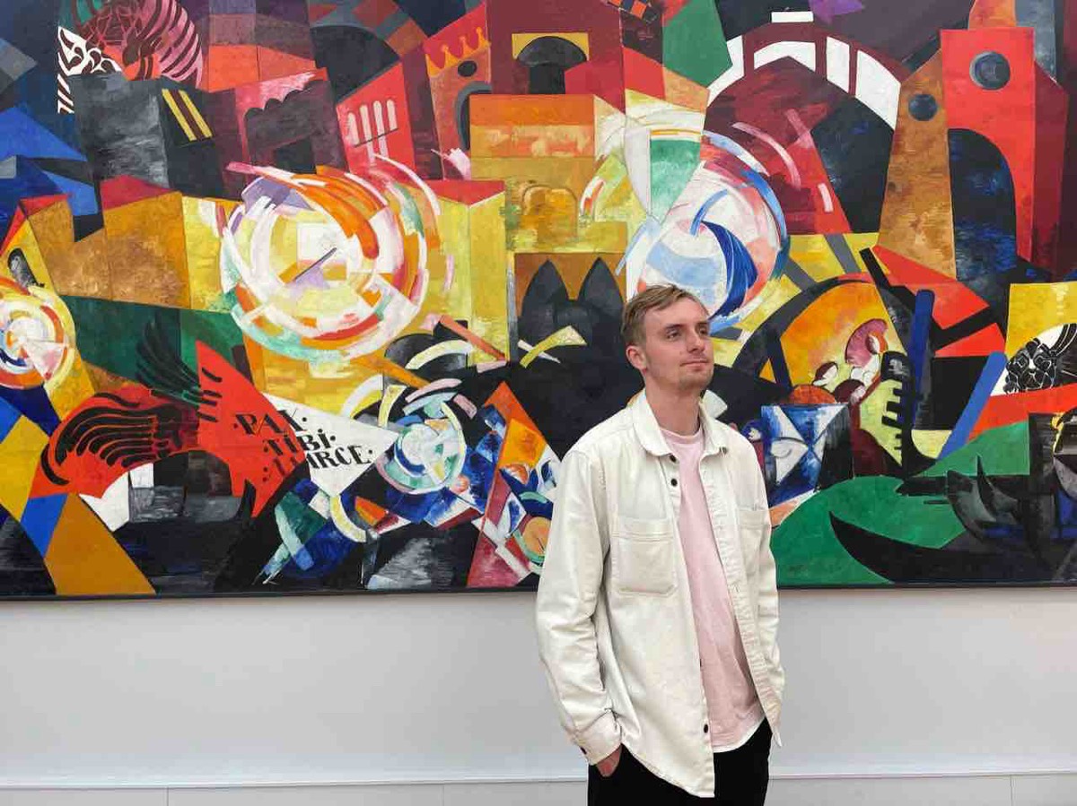 Александр Логунов