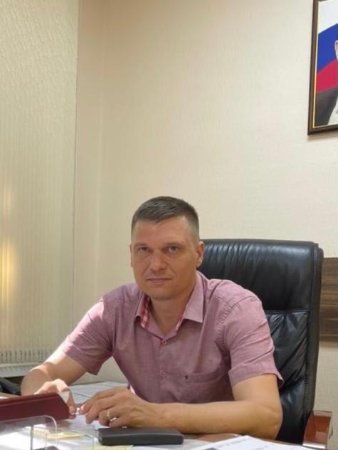 Владимир Петров