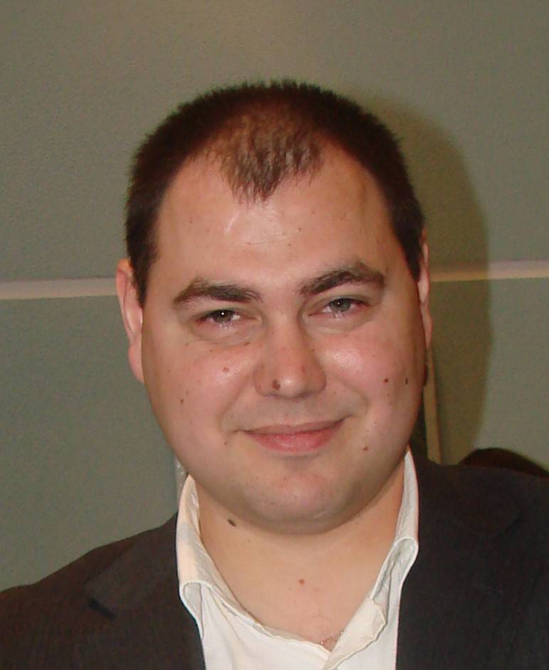 Рустам Насыров