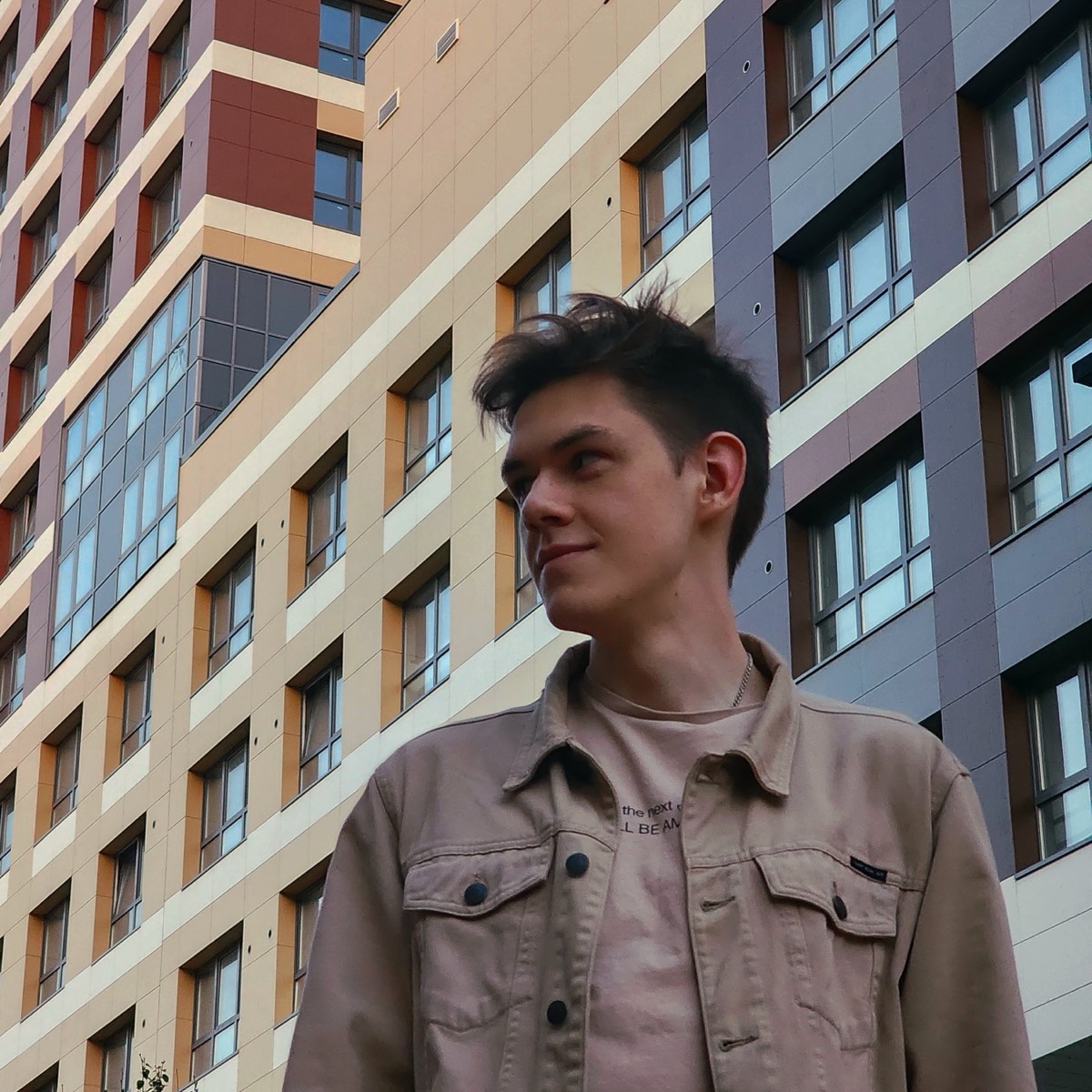 Alexey Kharkovskiy | Сетка — социальная сеть от hh.ru